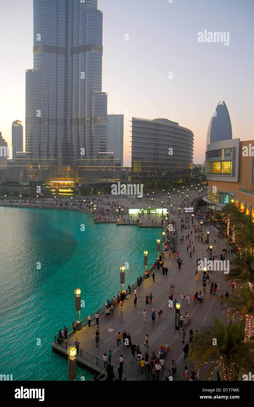 Dubai VAE, Vereinigte Arabische Emirate, Downtown Dubai, Burj Dubai, Dubai Mall, Burj Khalifa Lake, Burj Khalifa, das höchste Gebäude der Welt, UAE121011102 Stockfoto