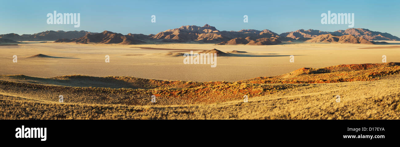 Panoramablick auf Schloss Tal in Wolwedans reservieren im Namib-Rand-Park in Namibia Stockfoto