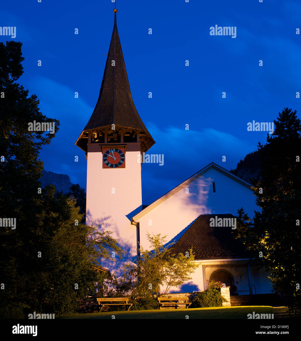 Lautes Brummen In Der Nacht