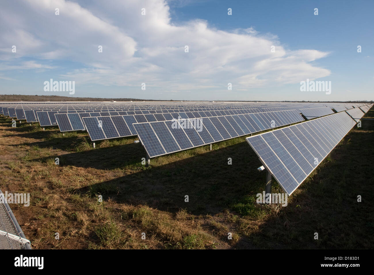 berville Solarpark, der größte aktive solarProjekt von jedem