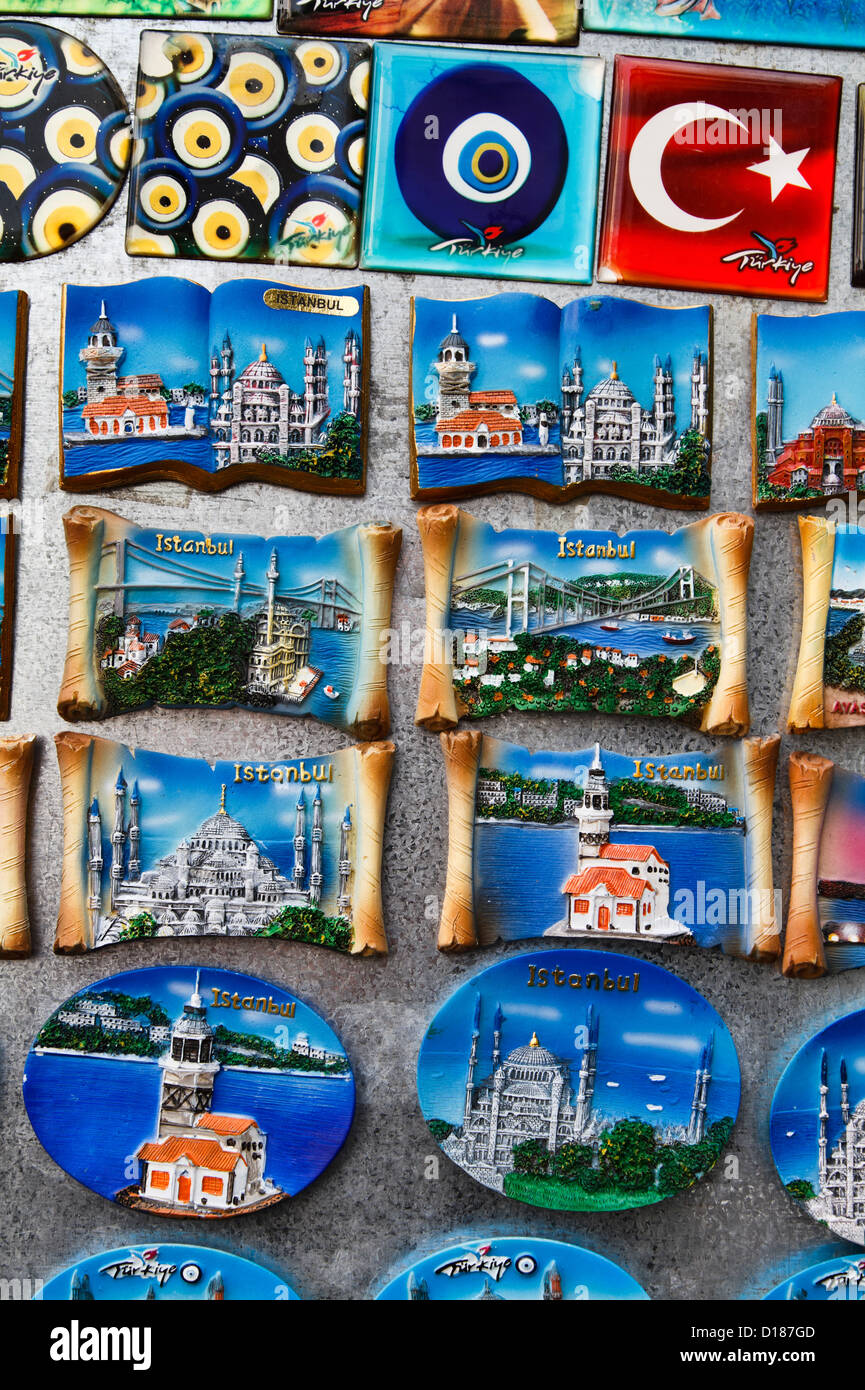 Türkei, Istanbul, türkische Gadgets für Verkauf Stockfoto