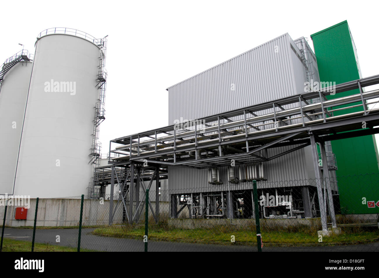 Blick auf eine Abschaltung Bio-Diesel-Anlage in Ebeleben, Deutschland, 25. November 2012. Die aktive Ölmühlen für Bio-Kraftstoff in Thüringen sind alle von Schließung bedroht. Foto: Peter Althaus Stockfoto