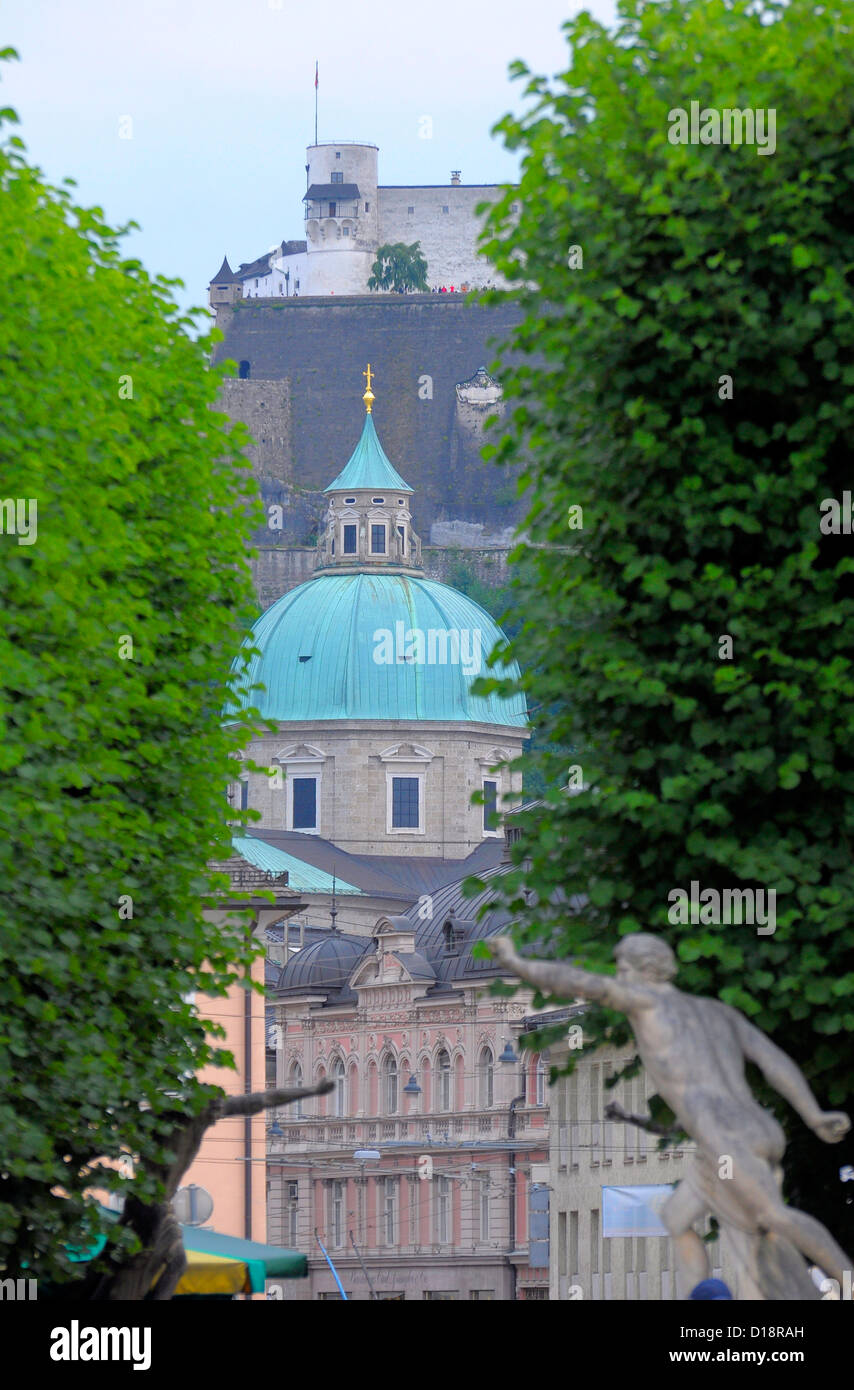 Österreich, Salzburg, Schloss Mirabell, Dreifaltigkeitskirche Stockfoto