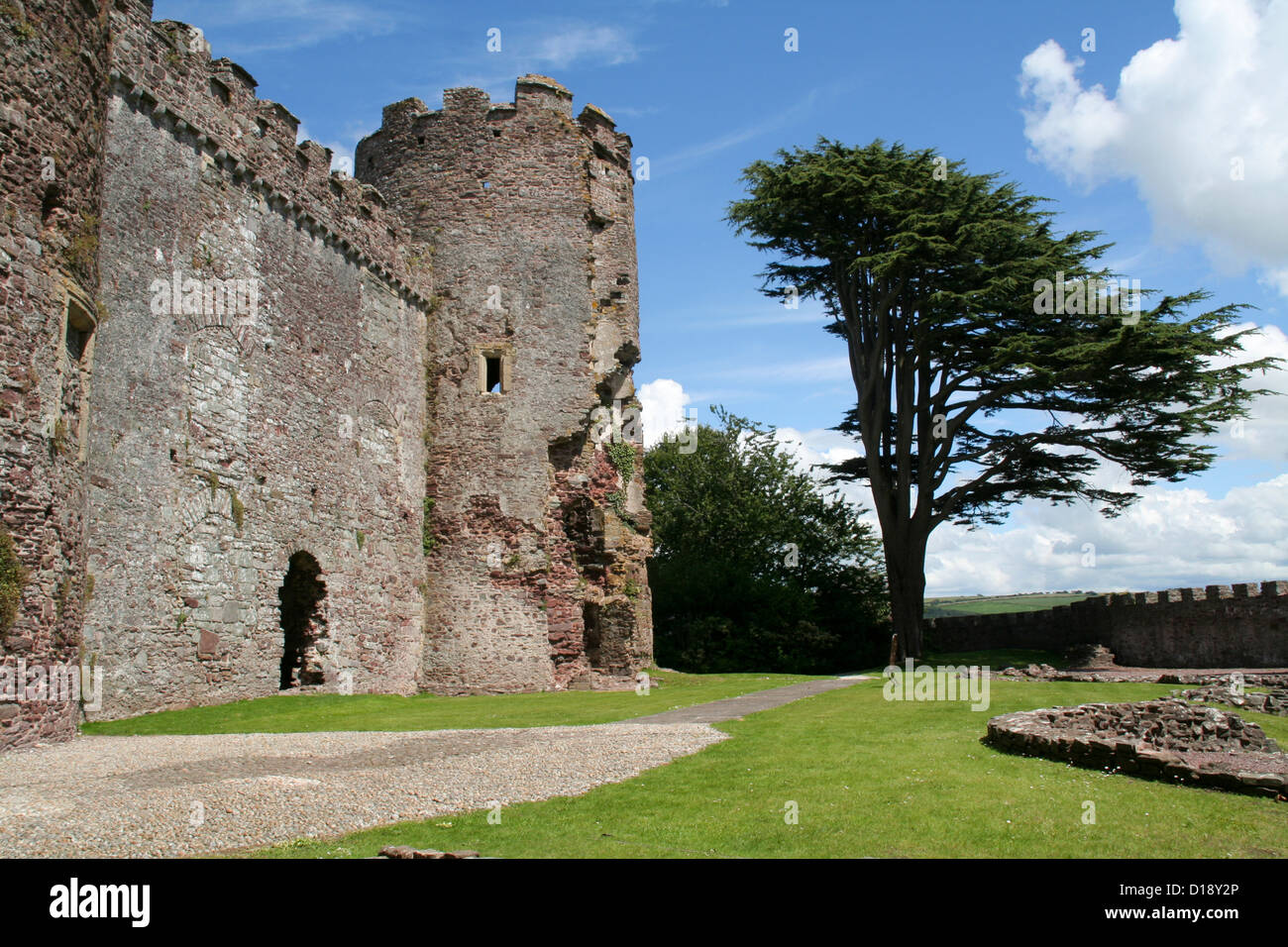 Laugharne Castle (Cadw) Kernburg Laugharne Carmarthenshire Wales UK Stockfoto