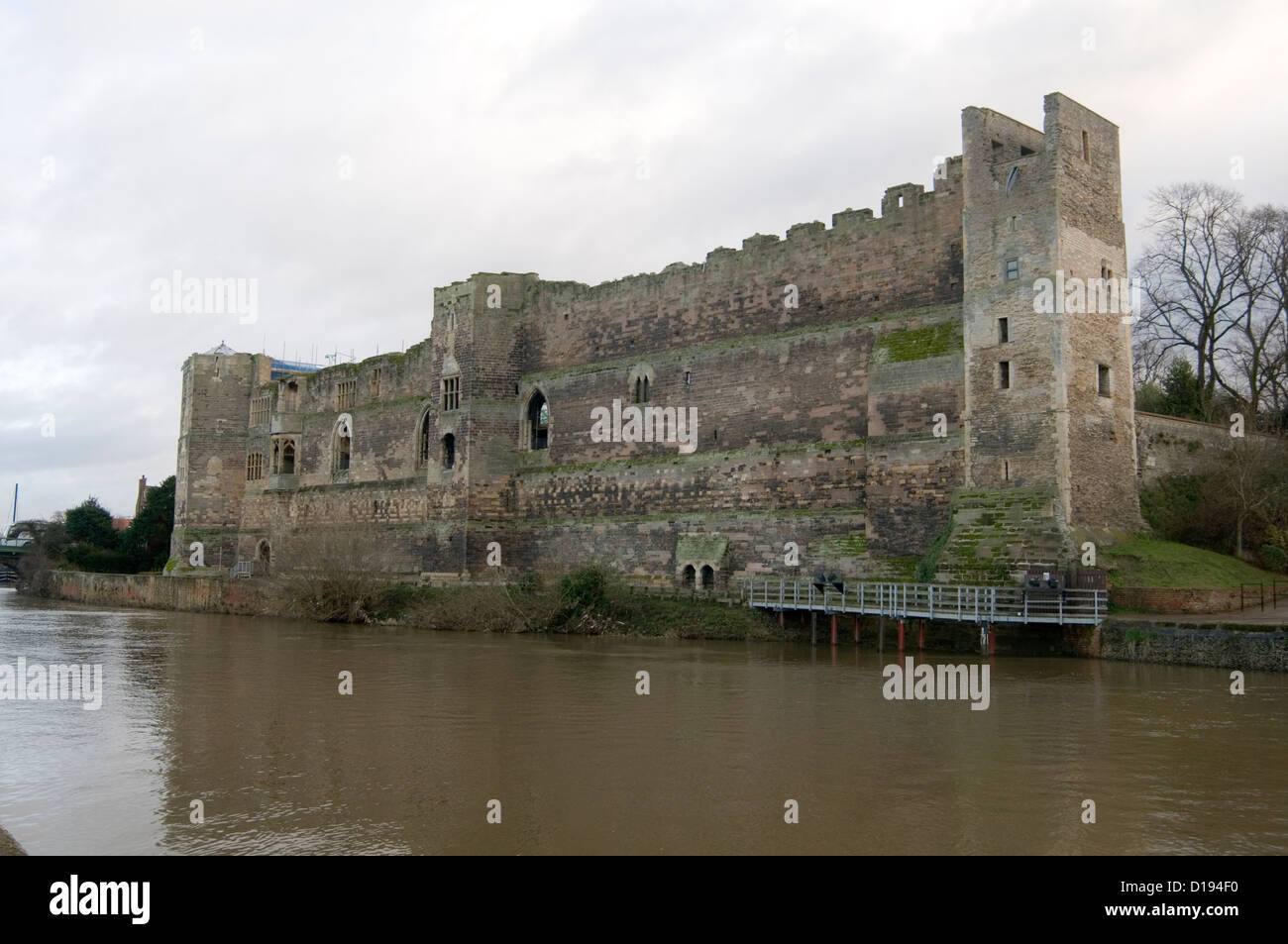 Newark auf Schloss Großbritannien Fluss trent Stockfoto