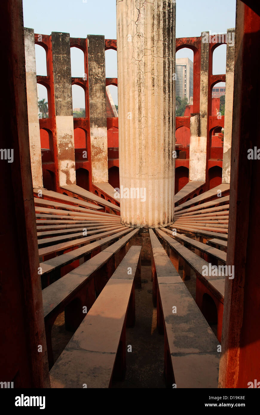 Jantar Mantar; eine alte Sternwarte in Delhi, Indien Stockfoto