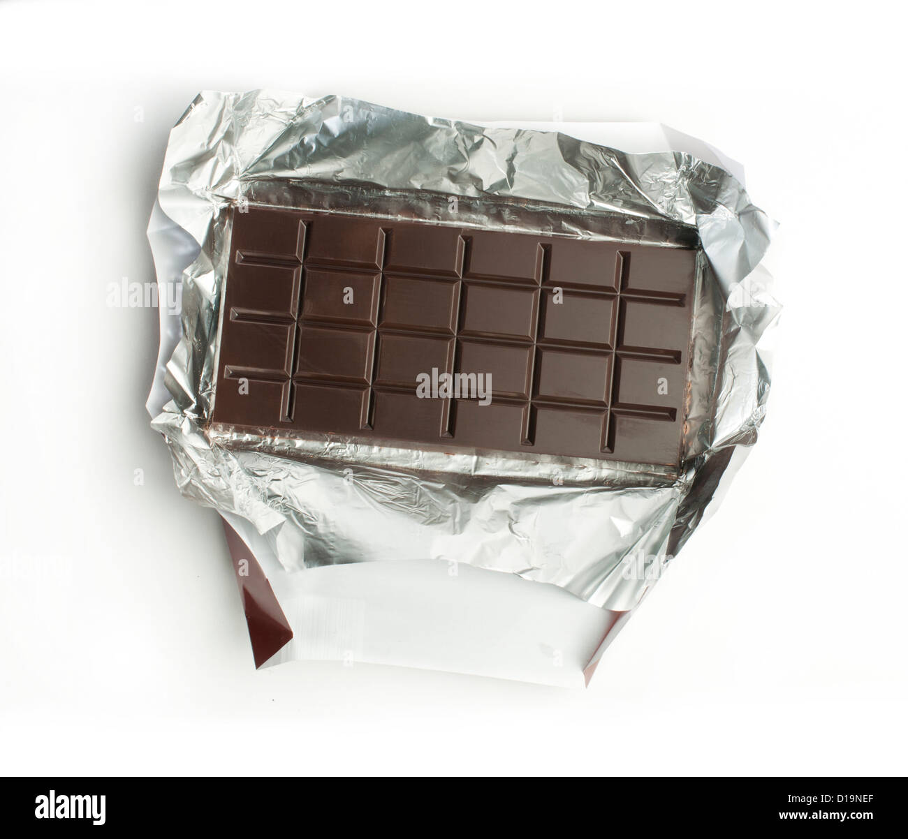 Tafel Schokolade in einer Verpackung aus Aluminium-Folie Stockfoto