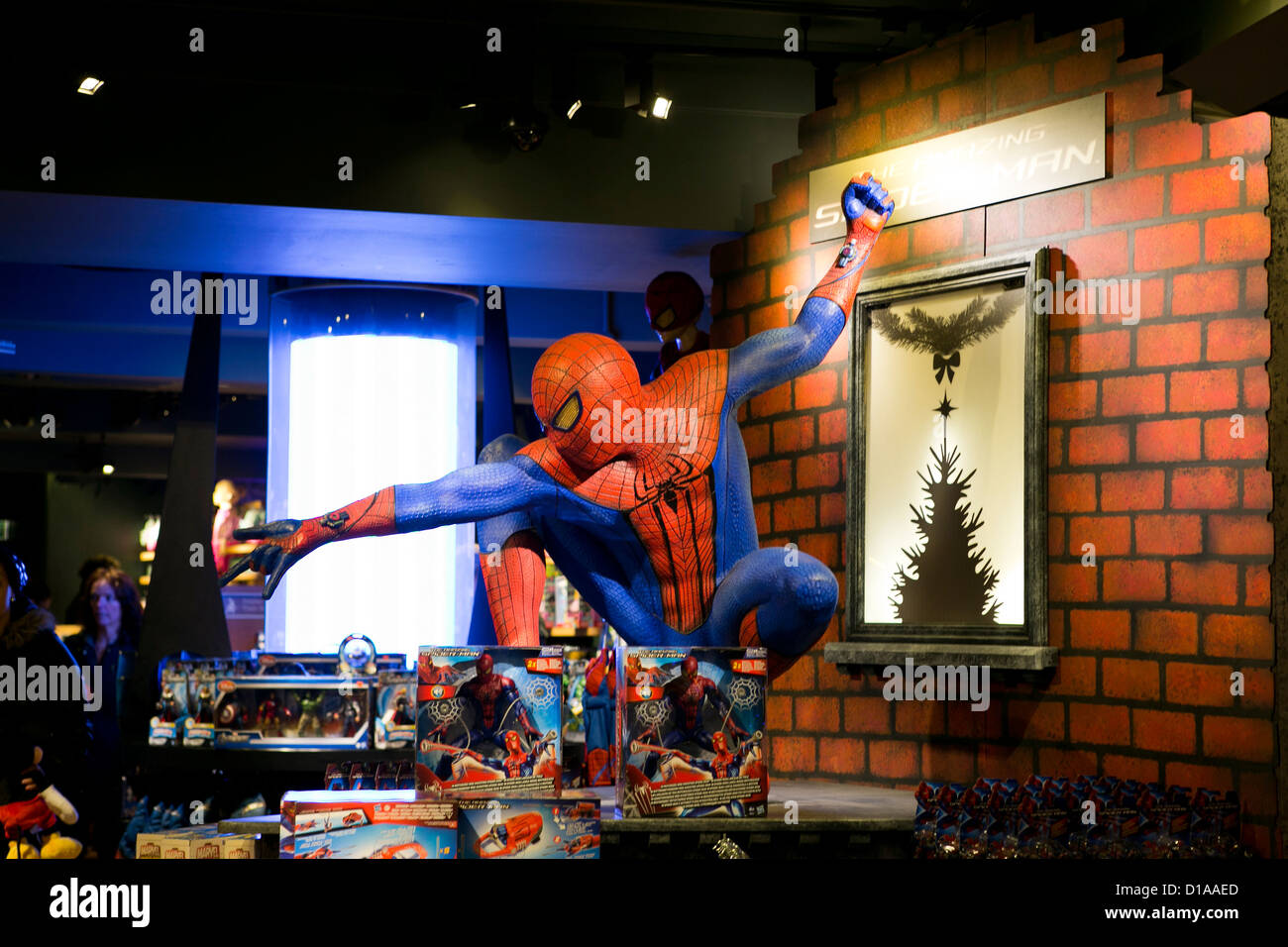London, 12.12.2012, Spider-Man in Walt Disney Store, London Stockfoto