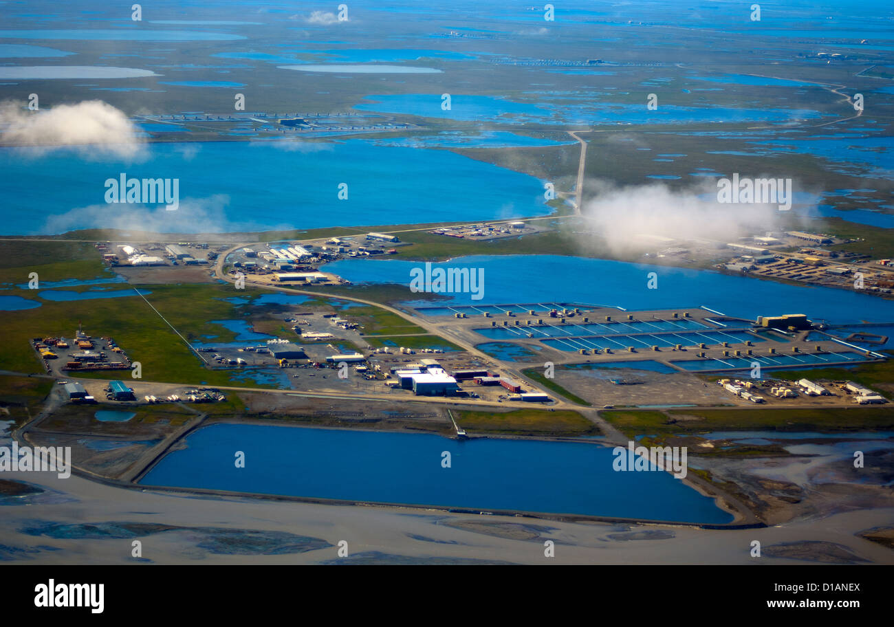 Prudhoe BayÖlfeld am Nordhang des Alaska das größte Ölfeld in Alaska Stockfotografie Alamy