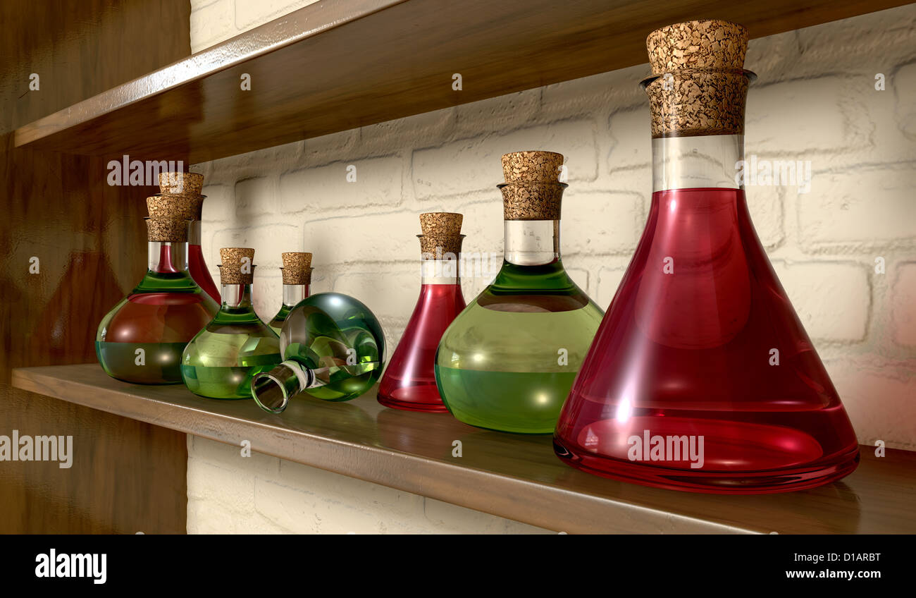 Eine perspektivische Ansicht einer Sammlung von Flaschen Trank auf einem hölzernen Regal montiert auf einer Creme farbige Wand Stockfoto