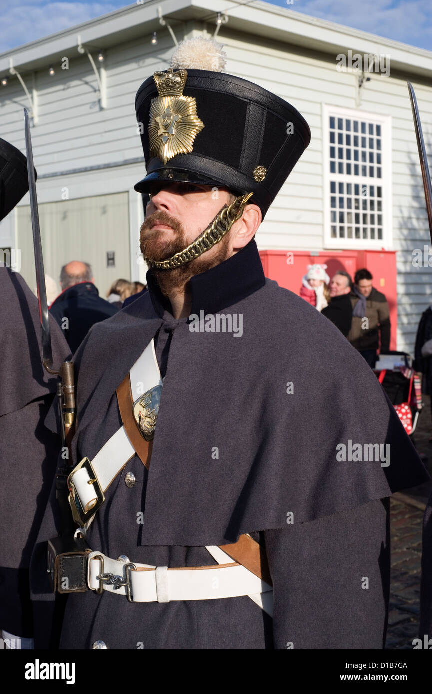 Soldaten in historischen Uniformen auf dem viktorianischen Festival of Christmas portsmouth Stockfoto