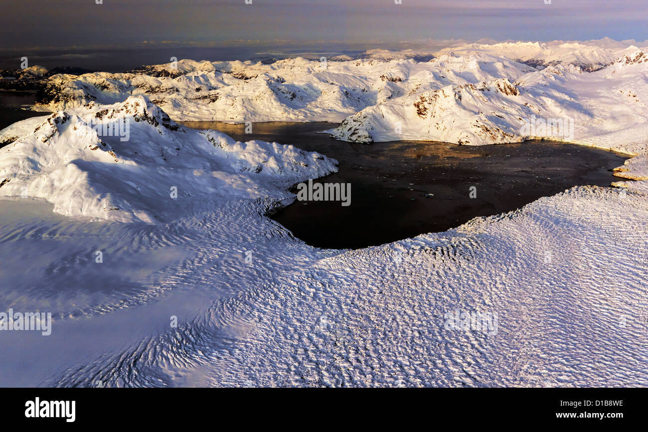 Die globale Erwärmung bewirken Columbia-Gletscher in Alaska eine Luftaufnahme Stockfoto
