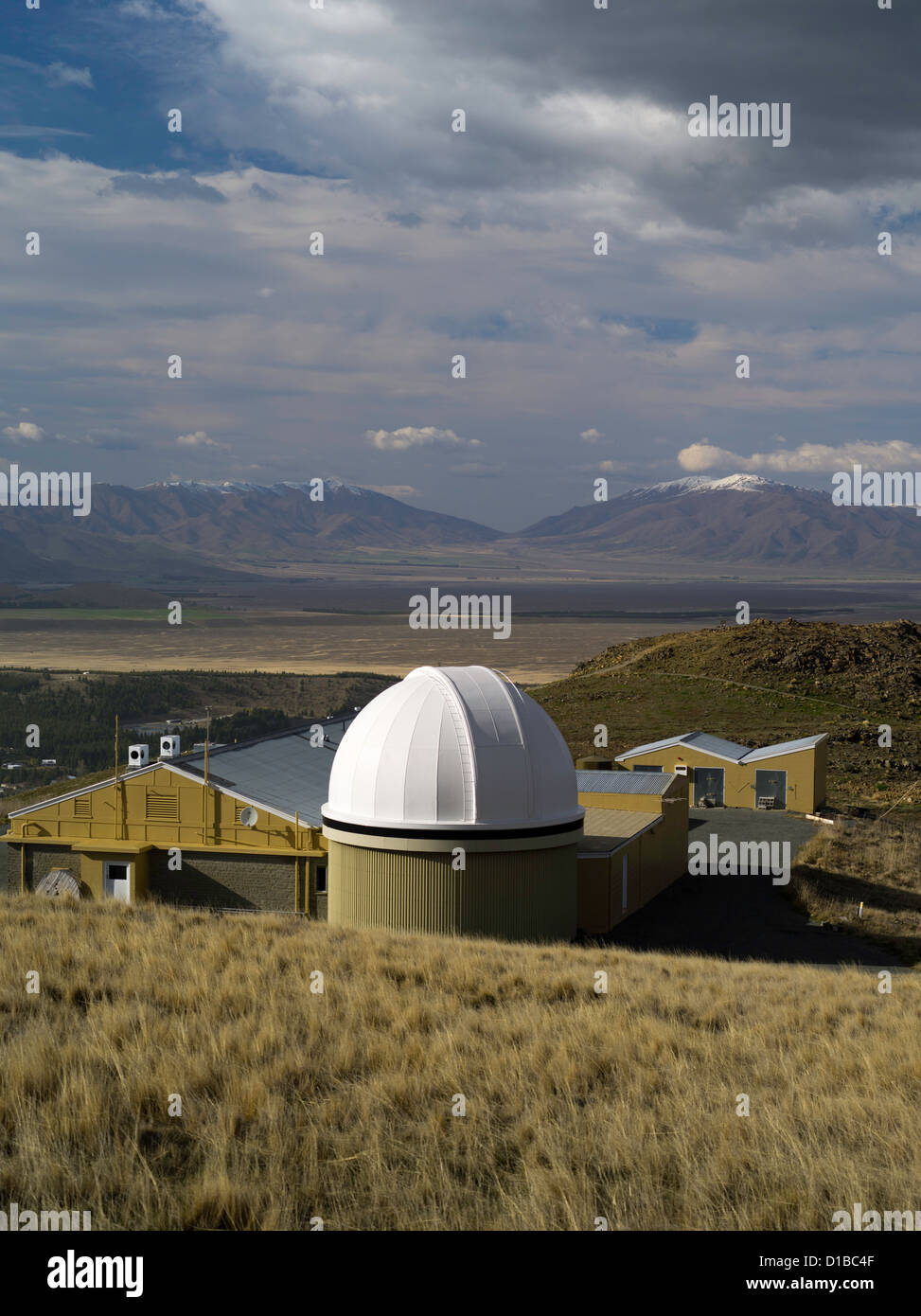 Blick auf den Mt. John Observatorium betrieben von der University of Canterbury, in der Nähe von Lake Tekapo, Neuseeland. Stockfoto