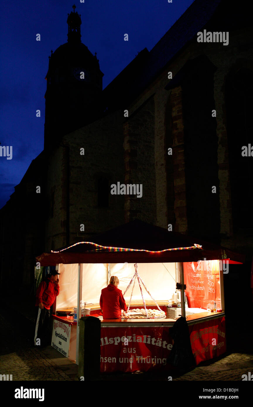 Sangerhausen, Deutschland, ein einsamer Stall für Grillspezialitaeten Stockfoto