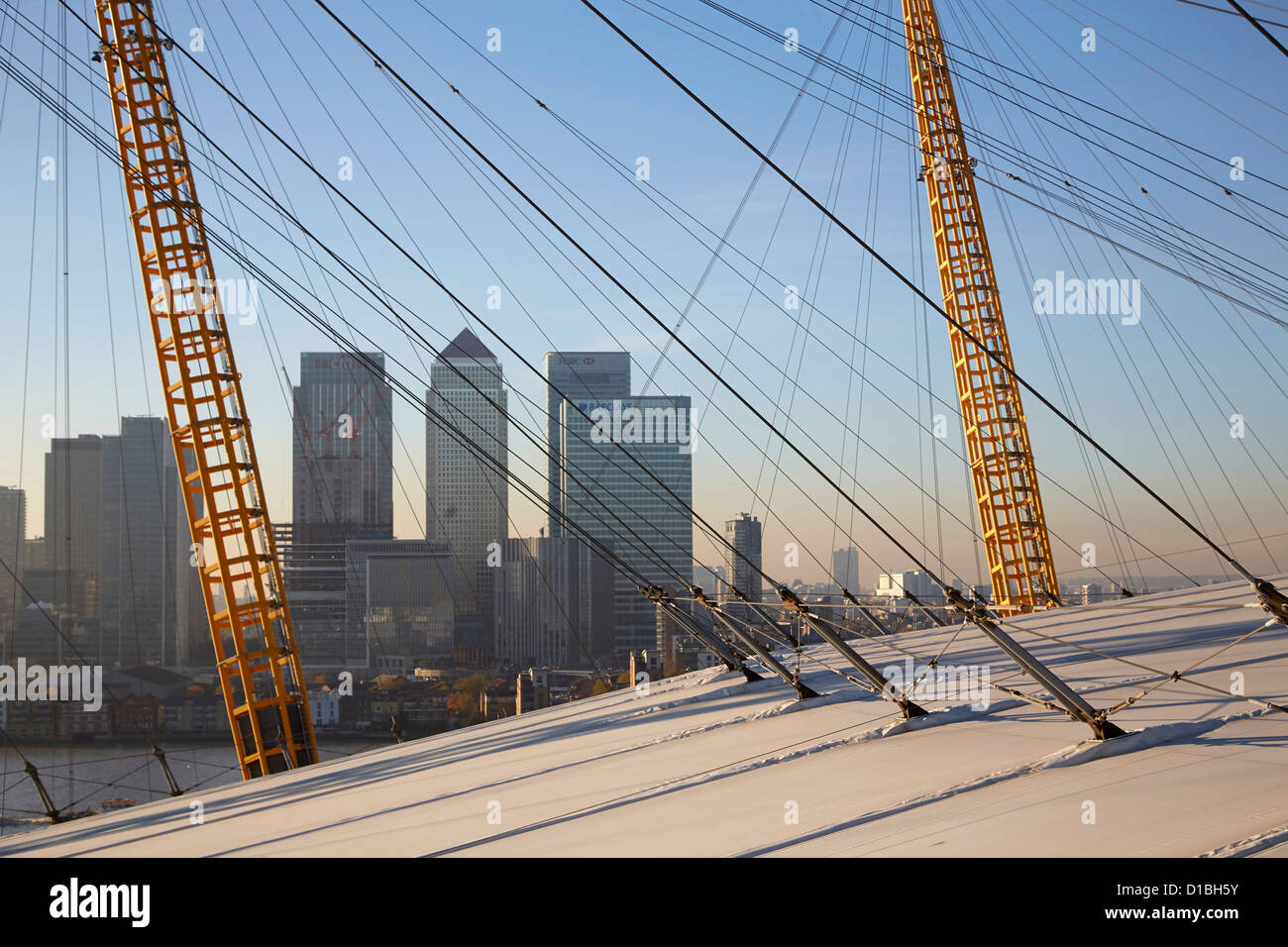Bis auf die O2-Arena "-High Level Gehweg über den Millenium Dome London Vereinigtes Königreich Architekten: Rogers Stirk Harbour + Partner 2012. Stockfoto