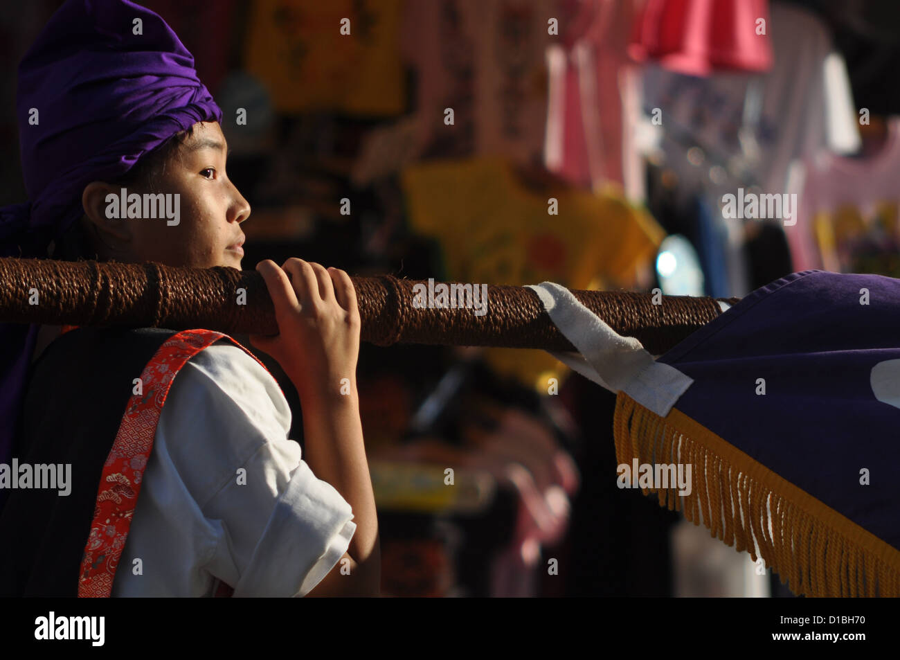 Naha (Okinawa, Japan), junge auf dem Naha-Festival (Oktober) Stockfoto