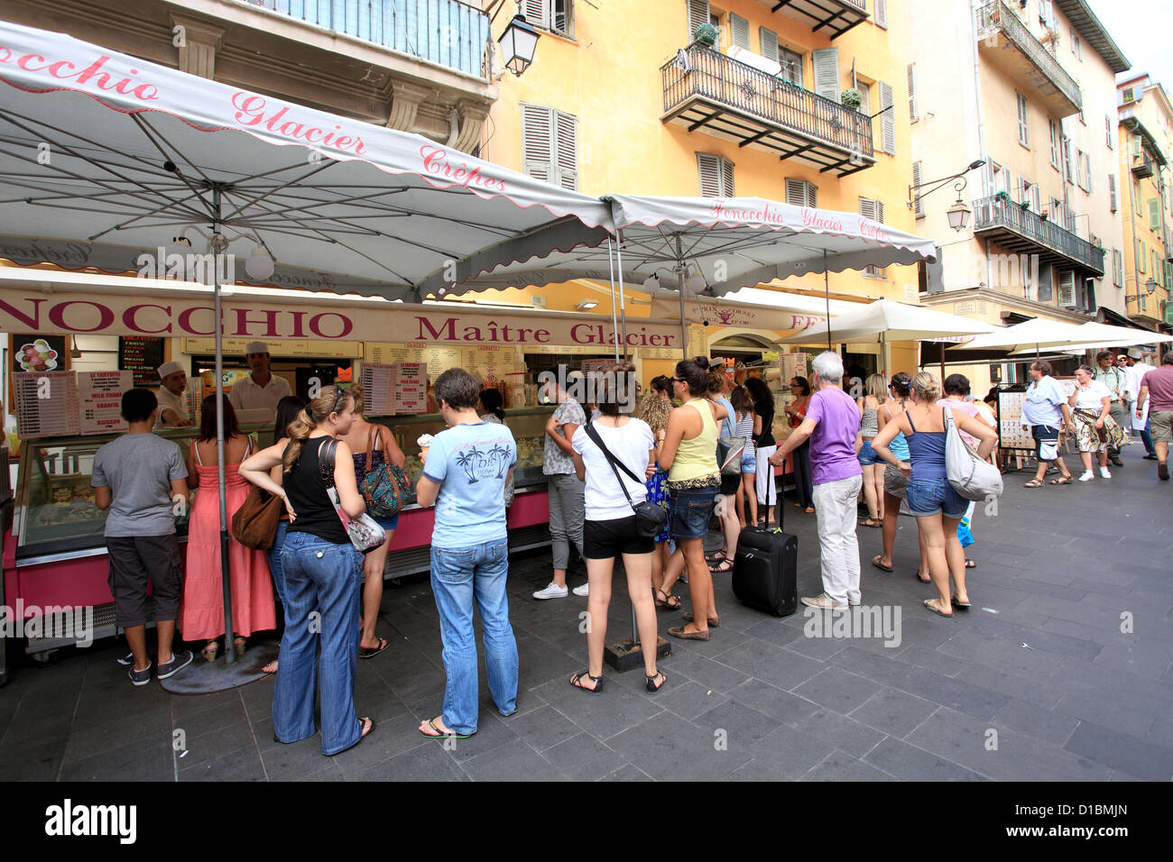 Hausgemachte Eis-Shop in Place Rossetti in der Altstadt von Nizza Stockfoto
