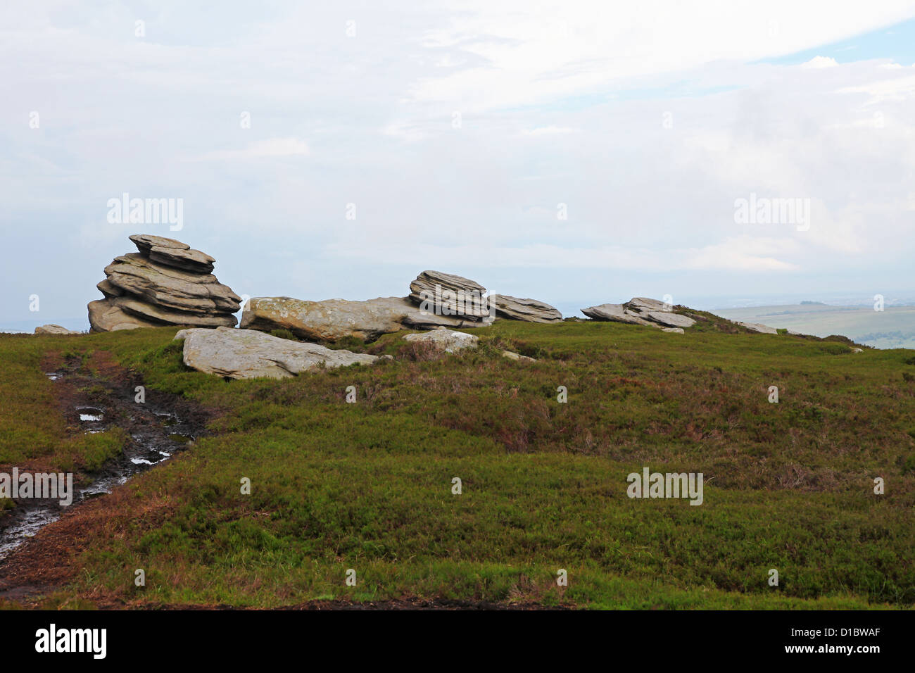 Die Kuchen von Brot Dovestone Tor Derwent Rand Mühlstein Grit Böschung Dark Peak District Derbyshire England UK Stockfoto