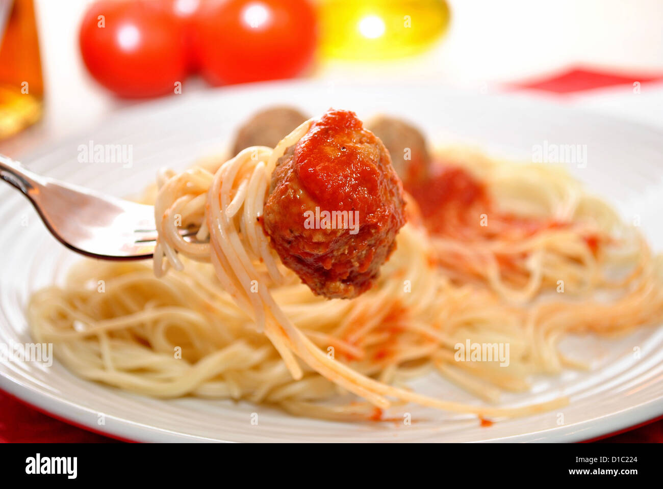 Italienische fleischbällchen -Fotos und -Bildmaterial in hoher ...