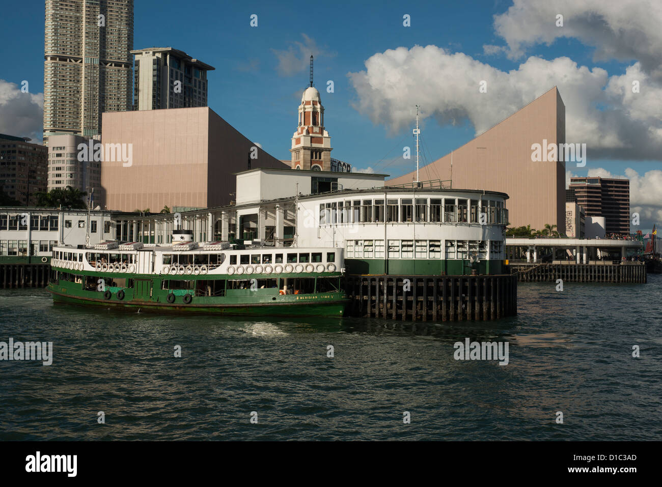 Star Ferry Terminal Tsim Sha Tsui Hongkong Stockfoto