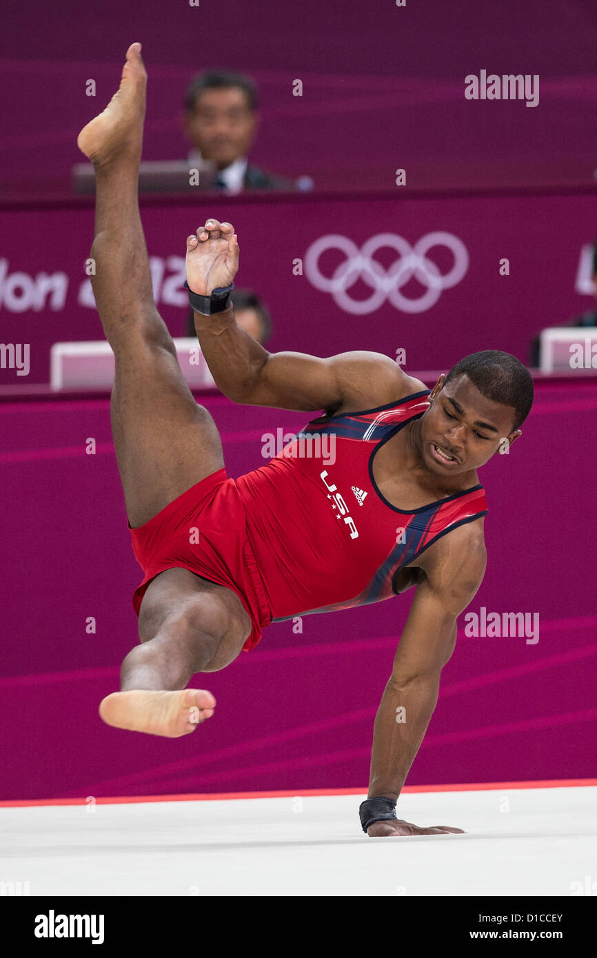 John Orozco (USA) Vorformen der Boden ausüben, während die Männer Gymnastik individuelle all-around bei 2012 Olympische Sommer Gam Stockfoto