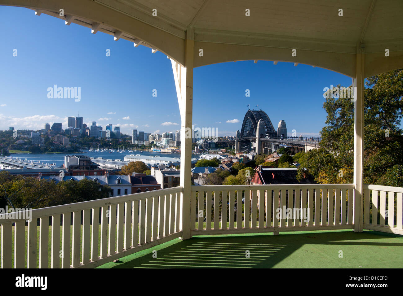 Sydney Harbour Bridge und den Hafen-Pavillon im Observatorium Park The Rocks Sydney New South Wales Australia Stockfoto