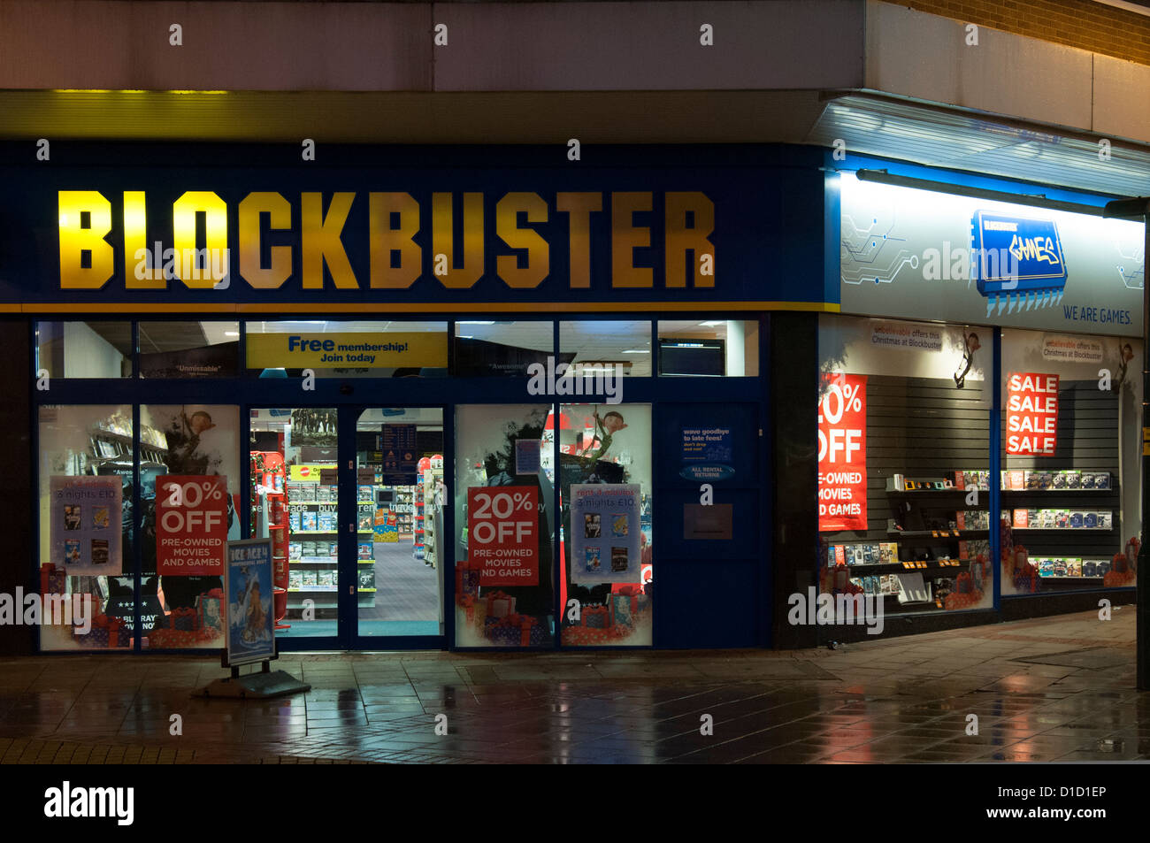 Blockbuster-Film Ausleihe nach Stunden, UK. Stockfoto