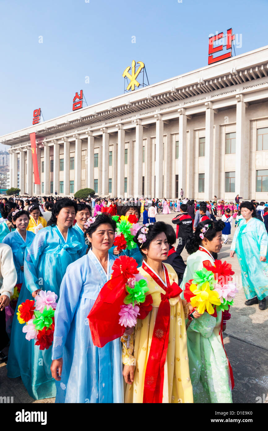 Feierlichkeiten zum 100. Jahrestag der Geburt von Präsident Kim Il Sung am 15. April 2012, Pyongshong, Nordkorea Stockfoto