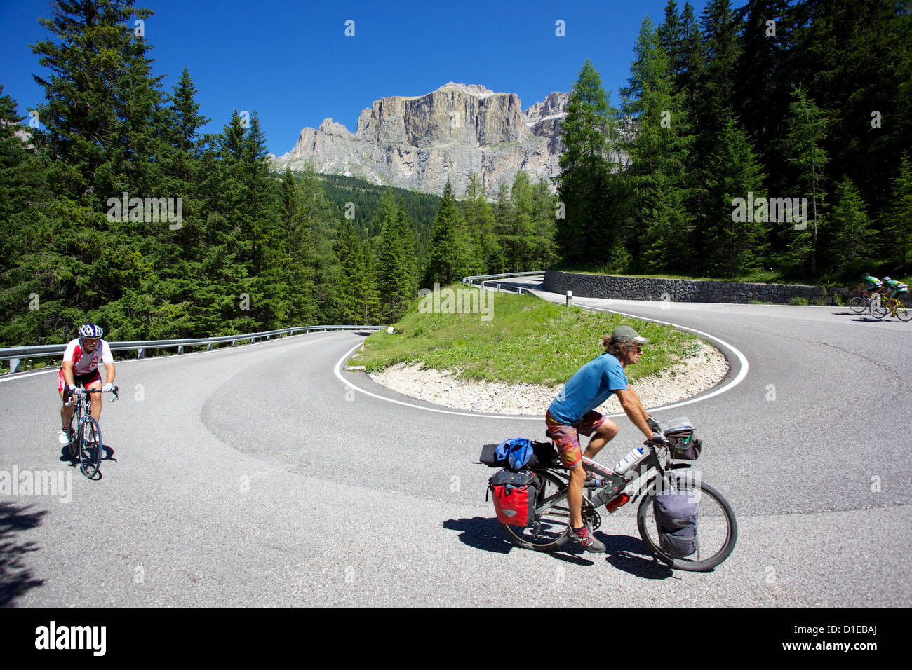 Radfahrer, Sellajoch, Trient und Bozen Provinzen, Trentino Alto Adige/Südtirol, Dolomiten, Italien, Europa Stockfoto
