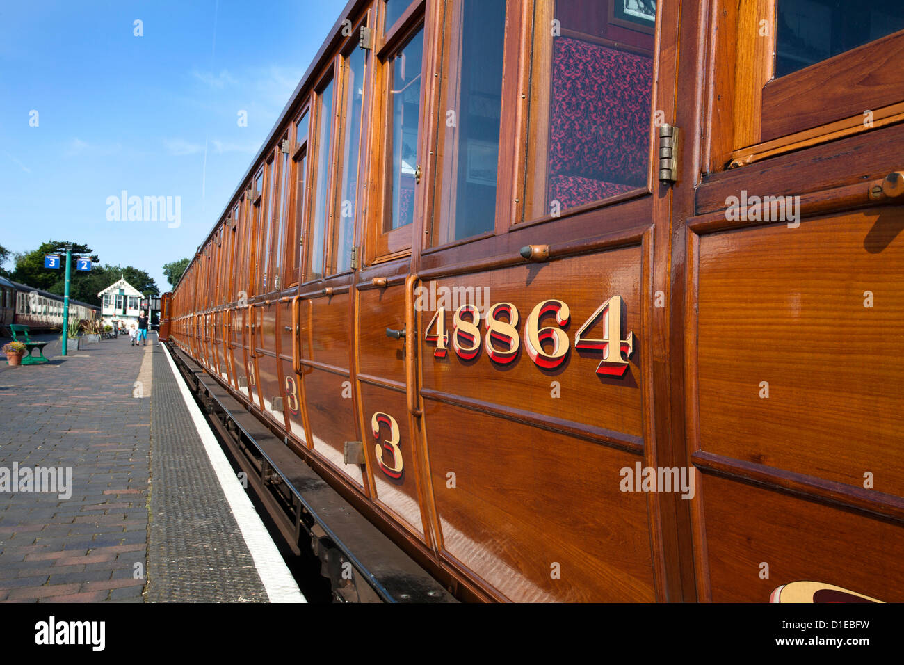 Vintage LNER Rollmaterial auf der Mohn-Linie, North Norfolk Railway in Sheringham, Norfolk, England, Vereinigtes Königreich, Europa Stockfoto