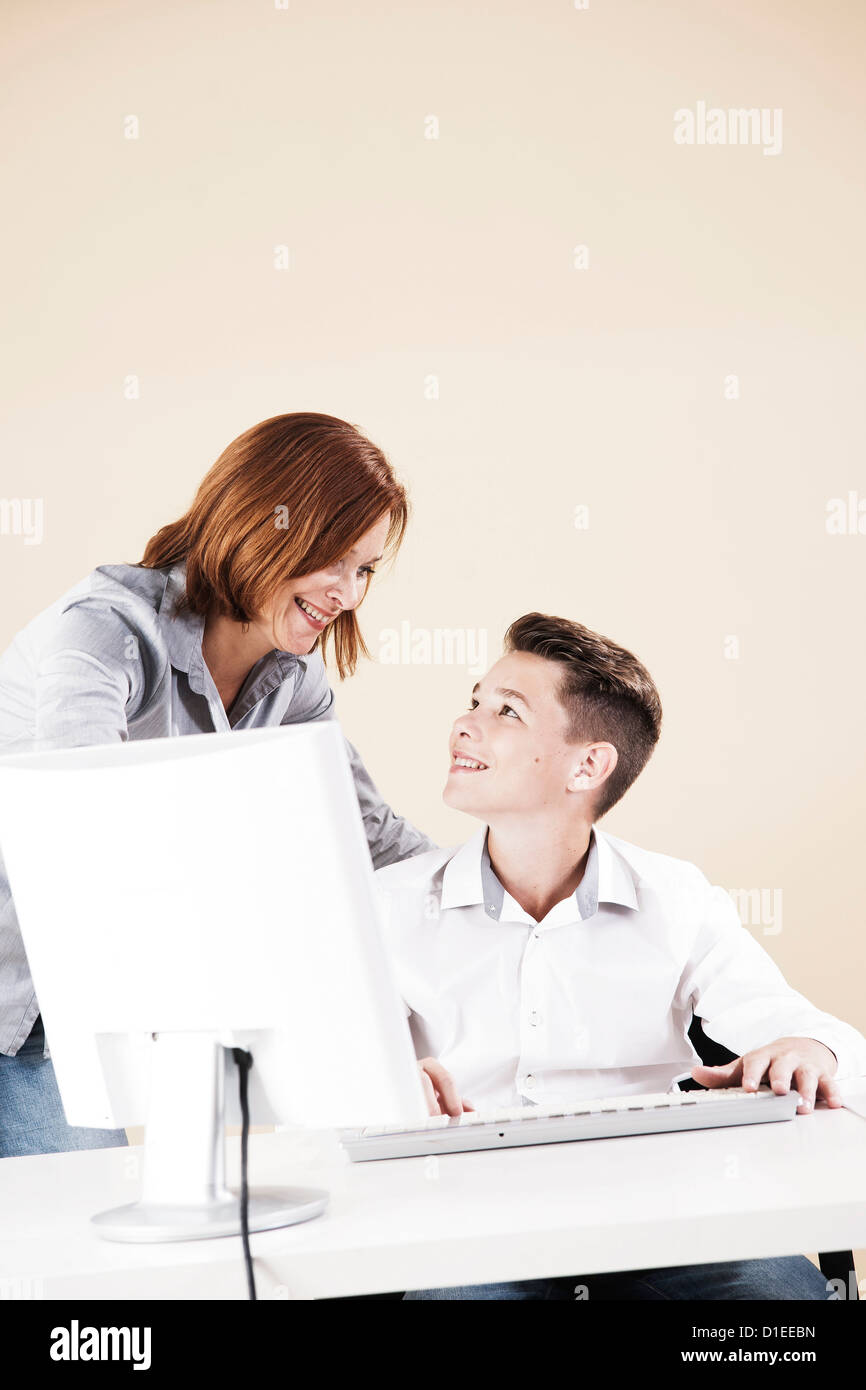 Teenager mit einem Vorstellungsgespräch Stockfoto