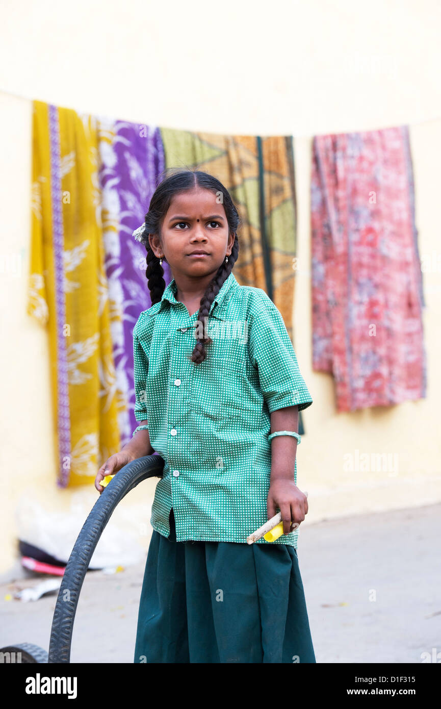 Junge indische Bauerndorf Mädchen. Andhra Pradesh, Indien Stockfoto