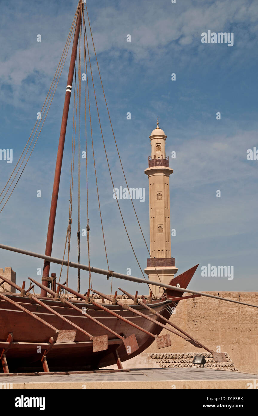 Historisches Schiff in Festung Al-Fahidi, Dubai Stockfoto