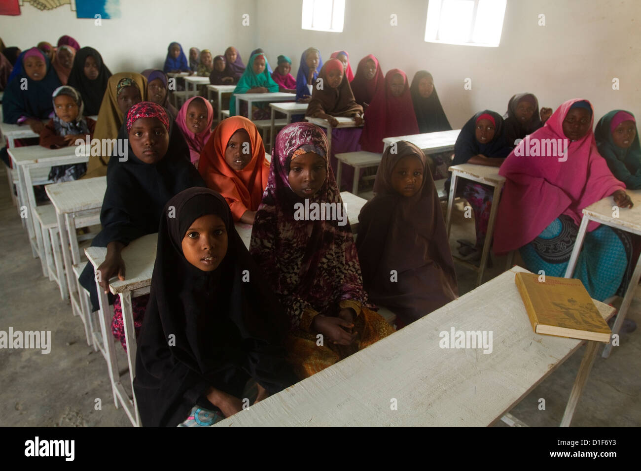 Waisenmädchen in einer Schule in Mogadischu Somalia Stockfoto