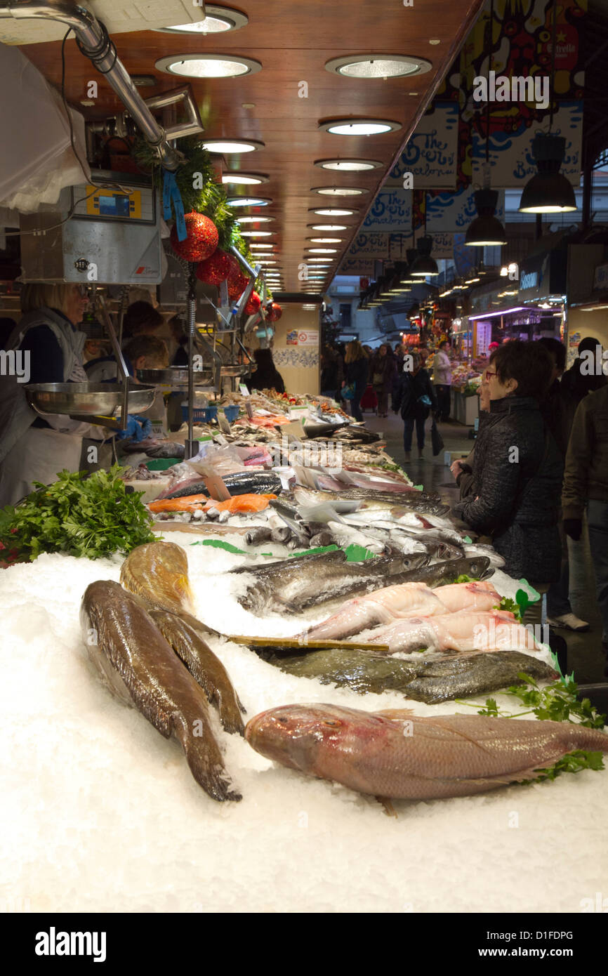 La Boqueria Markt Fisch stall Barcelona Spanien Stockfoto