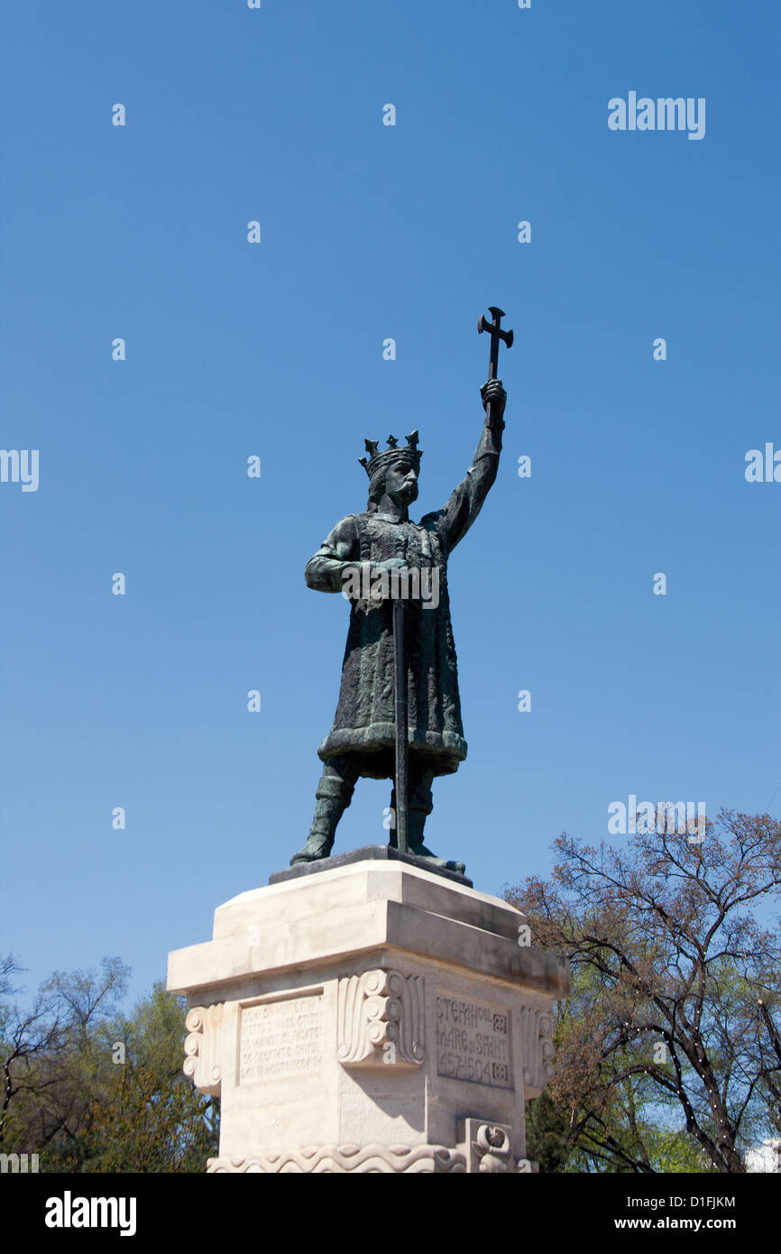 Das Denkmal für Stefan der große (1457-1504) wurde nahe dem Haupteingang von Stephan dem großen Park in Chisinau im Jahre 1927 errichtet. Stockfoto