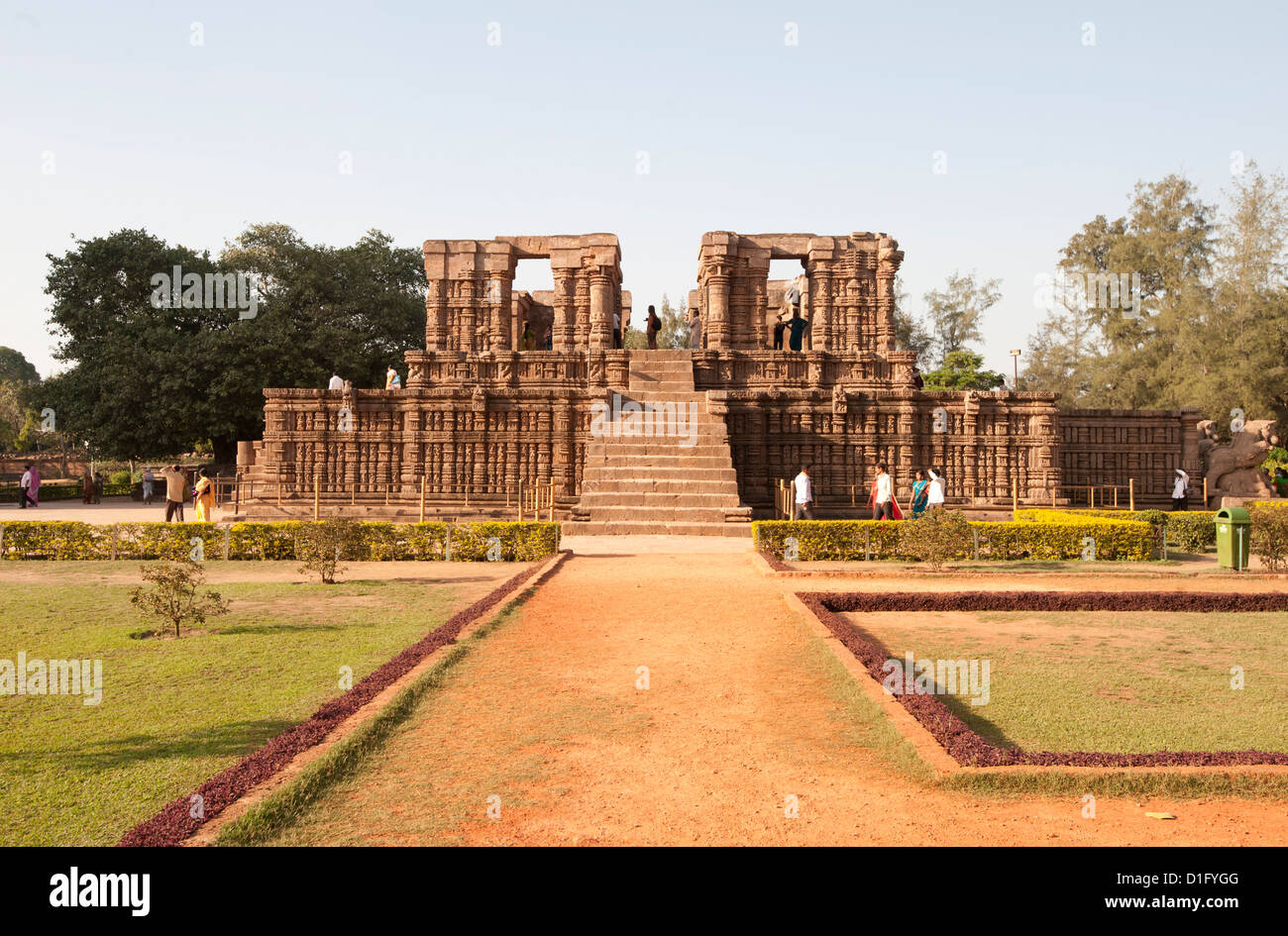 Konarak Sonne-Bügel aus dem 13. Jahrhundert, Südseite, UNESCO-Weltkulturerbe, Konarak, Orissa, Indien, Asien Stockfoto