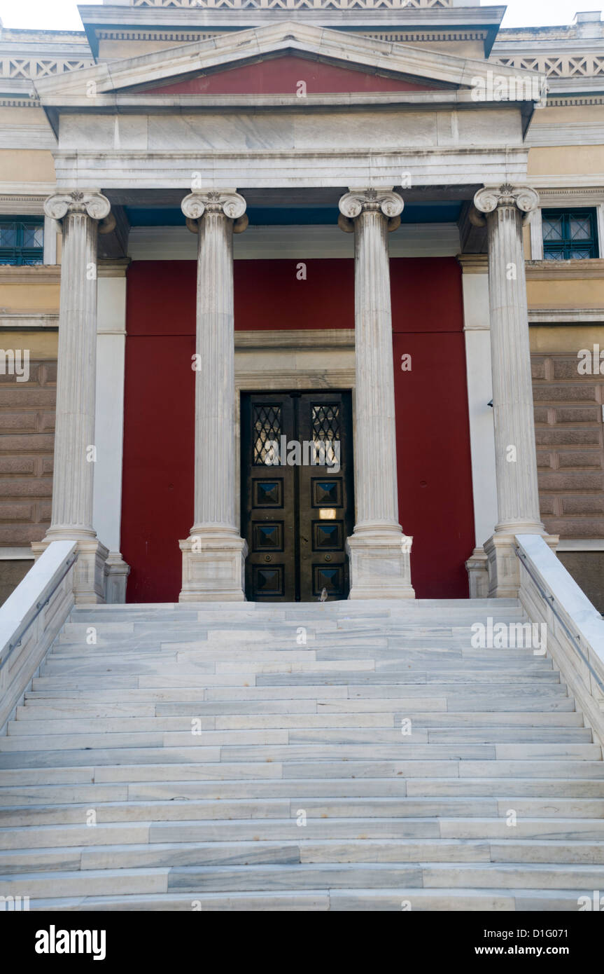 National Historical Museum im alten Parlamentsgebäude, Kolokotroni Square, Athen, Griechenland Stockfoto