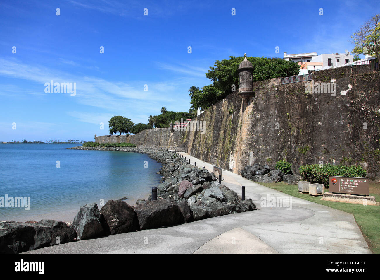 Alte Stadtmauer, Altstadt von San Juan, San Juan, Puerto Rico, West Indies, Karibik, Vereinigte Staaten von Amerika, Mittelamerika Stockfoto
