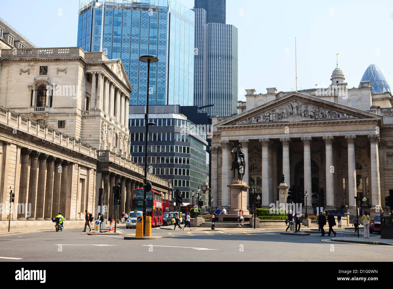 Die Bank of England und Royal Exchange, Threadneedle Street, City of London, London, England, Vereinigtes Königreich, Europa Stockfoto