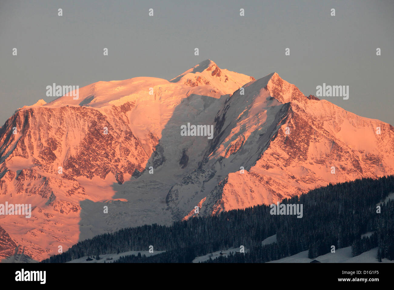 Mont Blanc-Bergkette, Megeve, Haute-Savoie, Französische Alpen, Frankreich Stockfoto