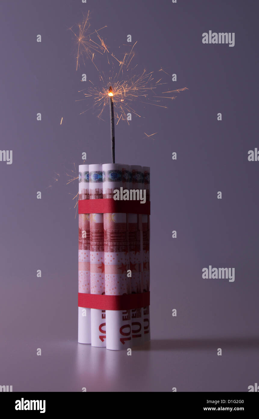 Stangen Dynamit als zehn Euro-Banknoten Stockfoto
