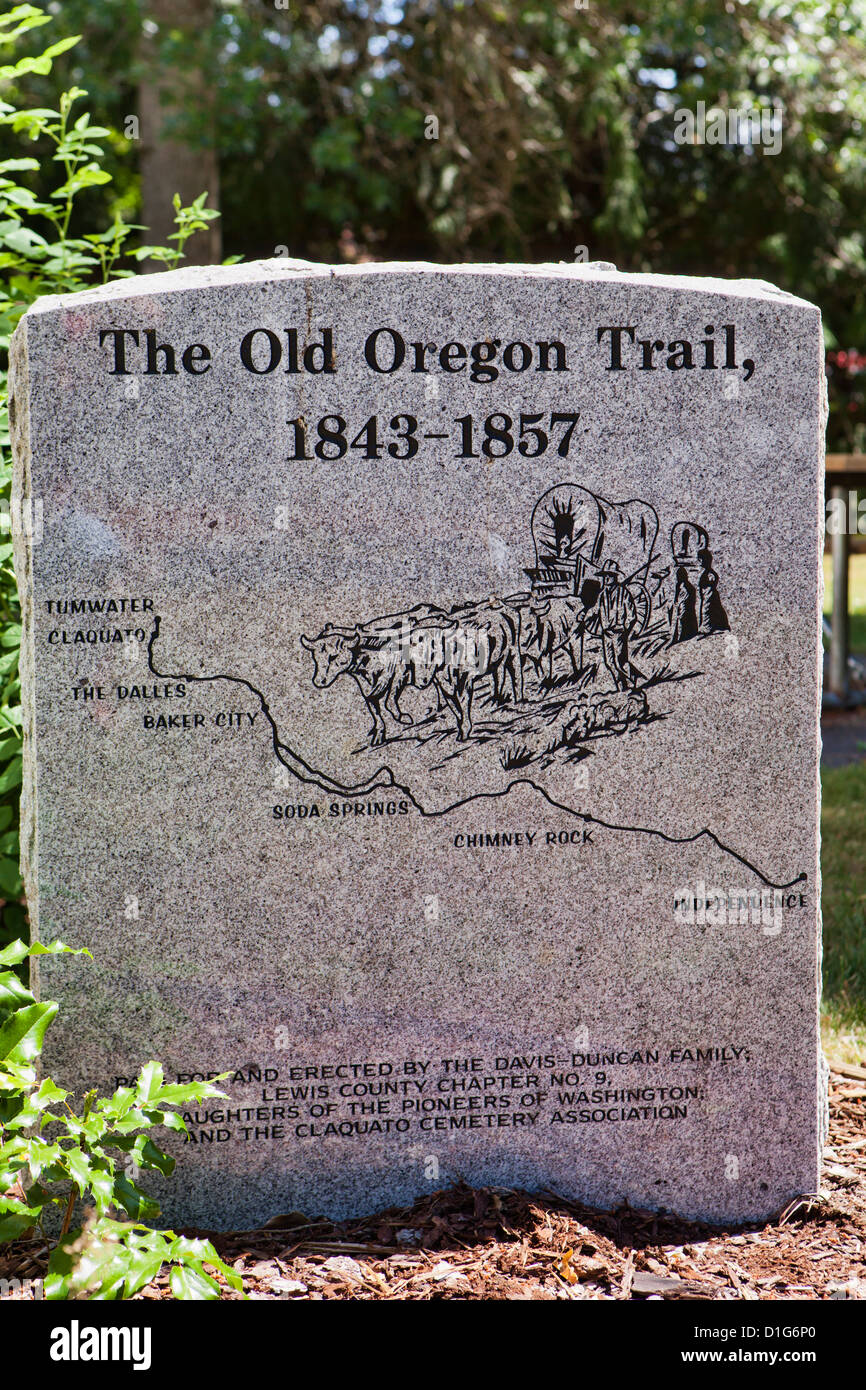 Am alten Oregon Trail Marker in Claquato, Washington Friedhof. Stockfoto