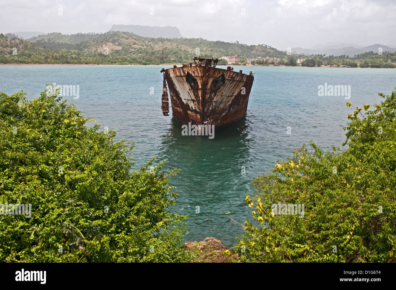 Ein altes Boot In den Hafen von Havanna. Stockfoto