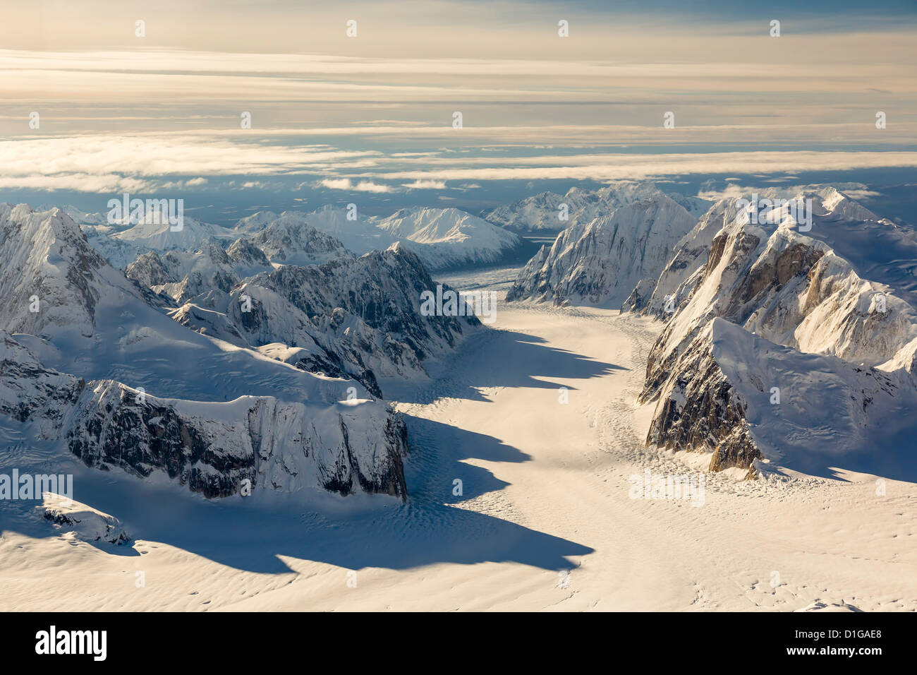 Luftaufnahmen von der Ruth-Gletscher und die große Schlucht am Denali (Mount McKinley) im Denali Nationalpark in Alaska Yunan. Stockfoto