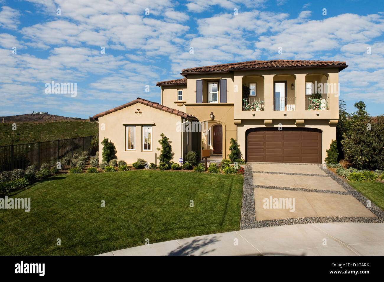 Vordere Fassade mediterranen Stil zu Hause; San Diego; Kalifornien; USA Stockfoto