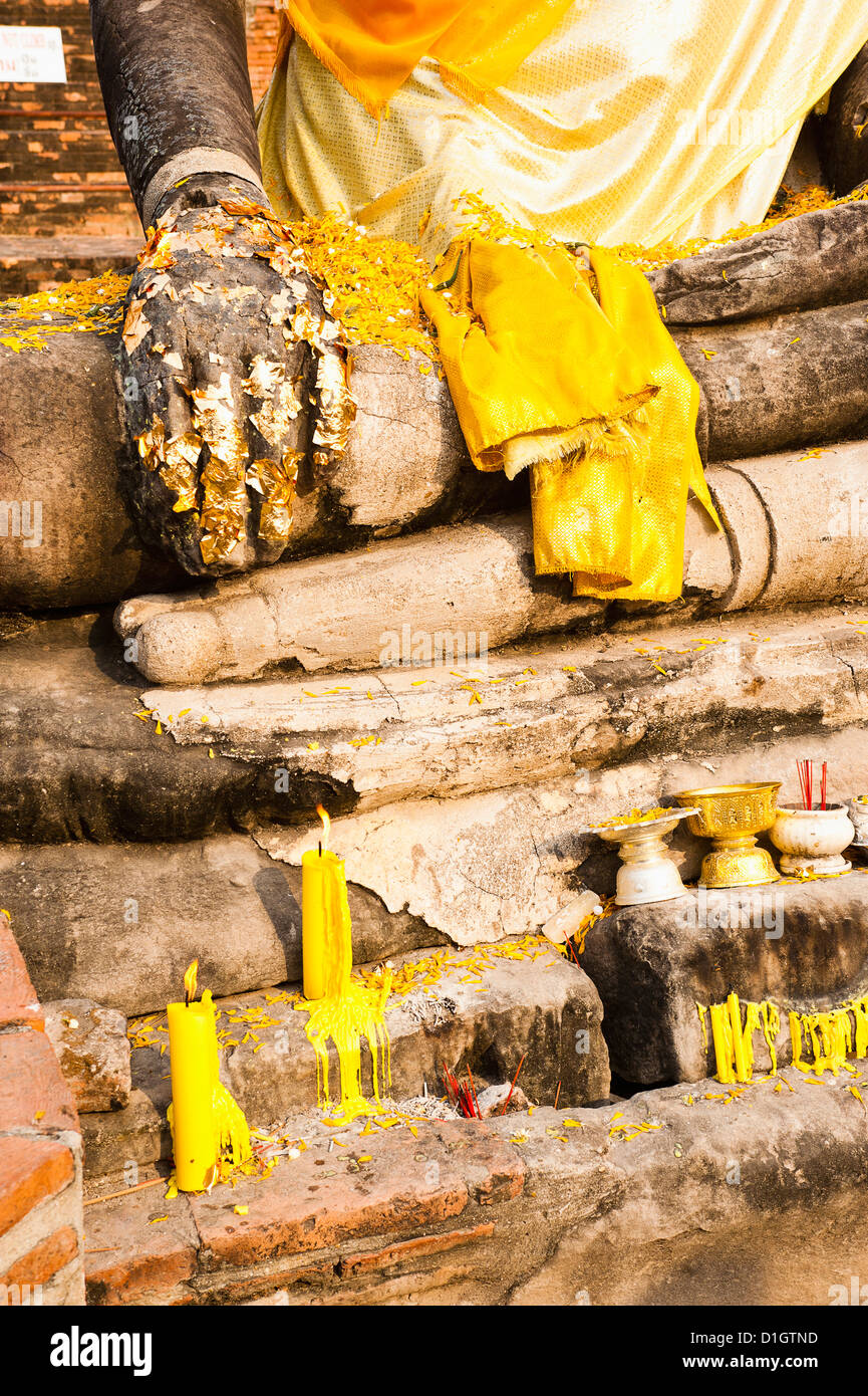 Blattgold Buddha Hand schließen, Wat Mahathat, Stadt Ayutthaya, UNESCO-Weltkulturerbe, Thailand, Südostasien, Asien Stockfoto