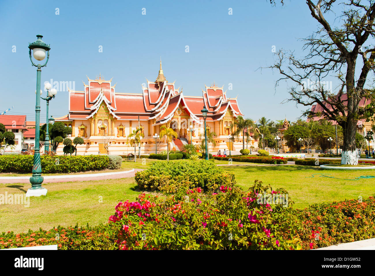 Wunderschön eingerichtete Gebäude am Pha, die Luang, Vientiane, Laos, Indochina, Südostasien, Asien Stockfoto