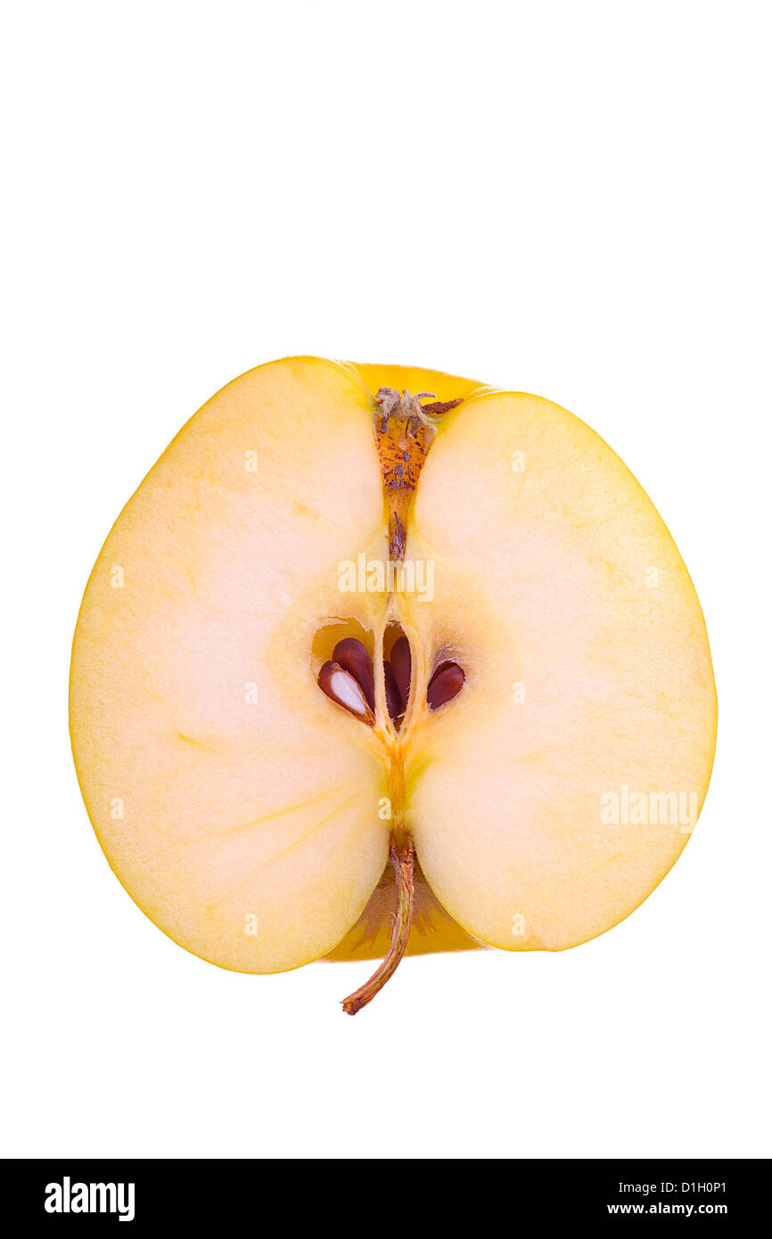 Nahaufnahme von einer Hälfte der Apfelfrucht, isoliert auf weißem Hintergrund Stockfoto