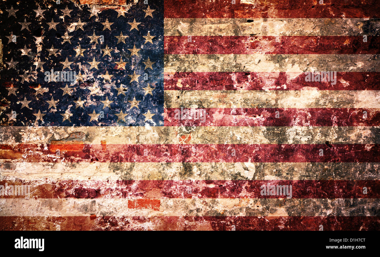 USA-Flagge auf einem Peeling Farbe Ziegelwand Stockfoto